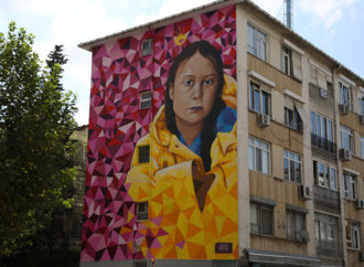 İklim aktivisti Greta Kadıköy duvarında