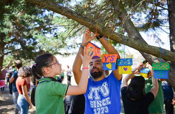 İTÜ rengarenk kuş yuvalarıyla donatıldı