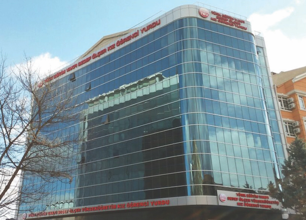 Türk Eğitim Vakfı yurdunun kapılarını sağlık çalışanlarına açtı