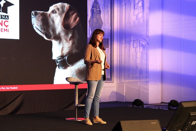 Nestlé Purina PetCare veteriner fakültesi öğrencilerini destekliyor