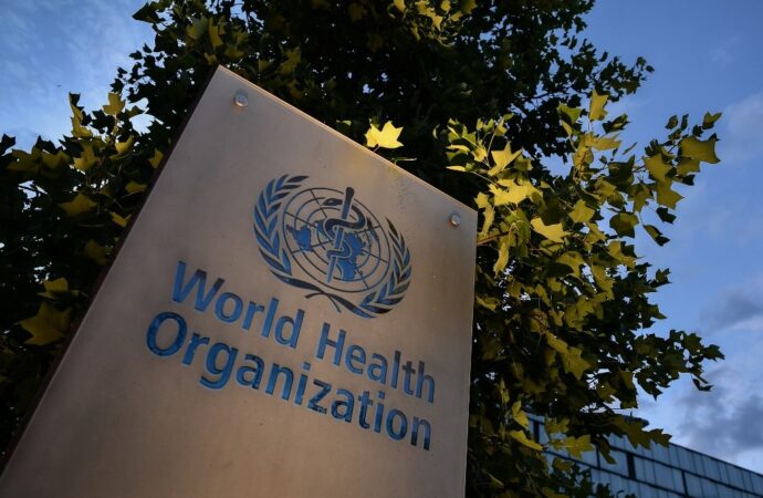 Dünya Sağlık Örgütü pandeminin devam edeceğini açıkladı