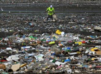 Plastik krizi gezegeni tehdit ediyor