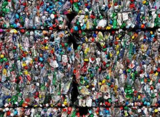 Plastik kirliliğini sonlandırmak için tarihi karar imzalandı