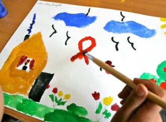 BM çocuklarda AIDS hastalığını sonlandırmak amacıyla yeni bir küresel ittifak başlattı