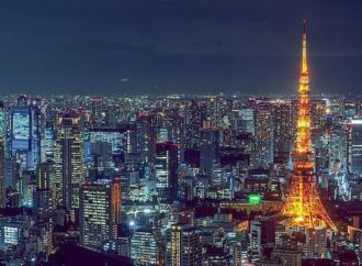 Tokyo’da yapılacak yeni evlerde güneş paneli kurulumu zorunlu olacak