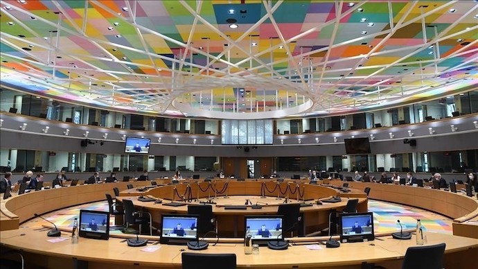 Avrupa Birliği, sınırda karbon vergisi uygulaması üzerinde anlaştı