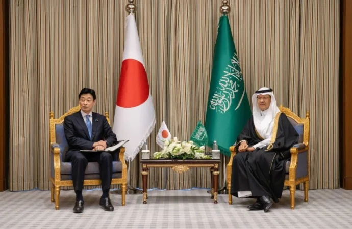 Japonya ve Suudi Arabistan temiz enerji iş birliği anlaşması imzaladı