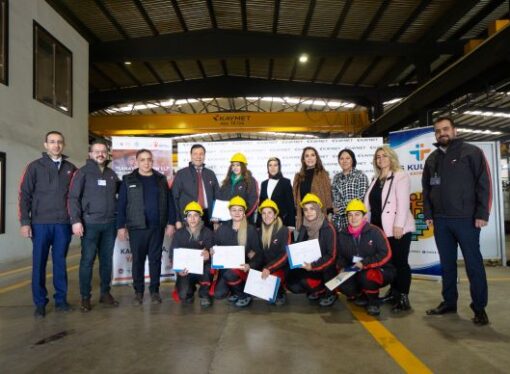 <strong>Sanayide Kadın Eli Projesi ile Kaymet’te istihdama kazandırılan kadın çalışanlar sertifikalarını aldı </strong>