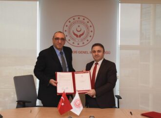 <strong>DeFacto, deprem bölgesinde Bakanlığın himayesindeki tüm çocukların bir yıl boyunca giyim ihtiyacını karşılayacak</strong>
