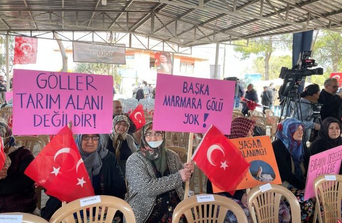 Kuş cenneti Marmara Gölü tarım alanına dönüştürülüyor