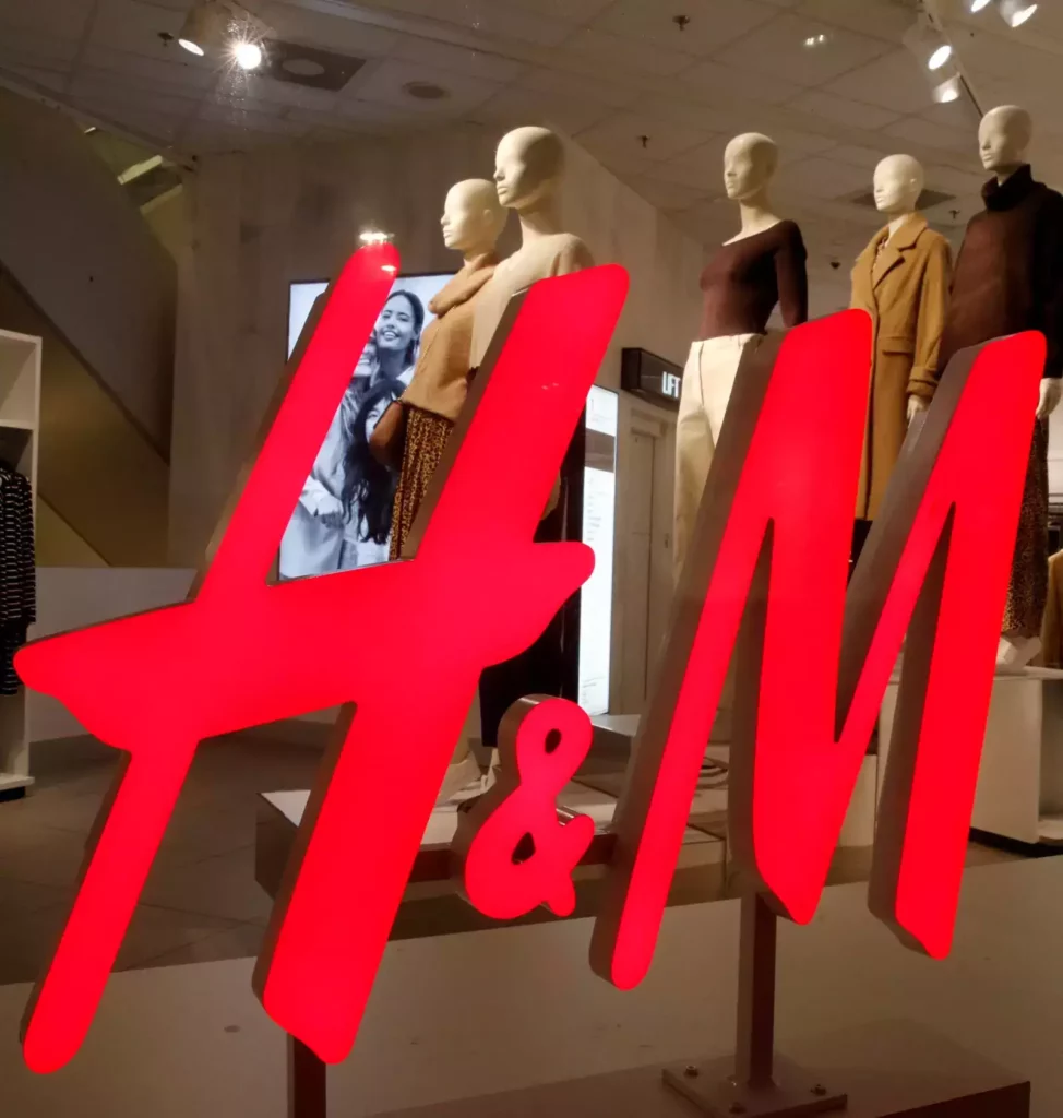 H&M Myanmar’daki operasyonlarını durdurma kararı aldı