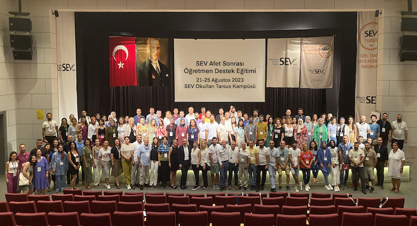 SEV Afet Sonrası Öğretmen Destek Programı ile eğitimcileri destekliyor 