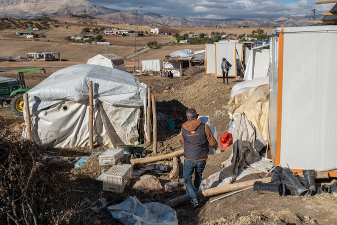 Deprem bölgesinde kış ihtiyaçları artıyor 