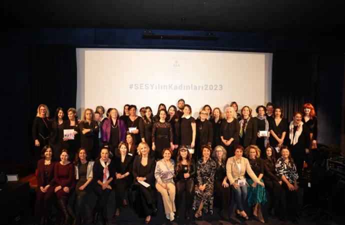 SES Yılın Kadınları 2023 ödülleri verildi