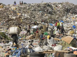 Nijerya’nın Lagos eyaleti tek kullanımlık plastikleri yasakladı