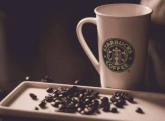 Starbucks küresel çapta daha çevreci mağazalar açıyor