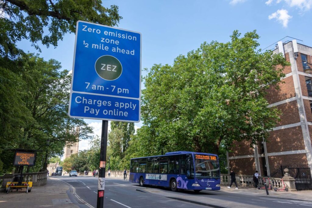 Sıfır emisyon bölgeleri şehirlerin kirlilikle mücadelesine yardımcı oluyor