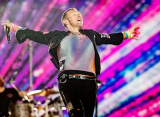 Coldplay çevre dostu dünya turunda emisyon hedeflerini aştı