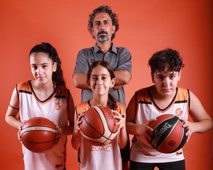 TEGV Cizre Öğrenim Birimi çocukları Güler Legacy’nin basketbol kampına katıldı