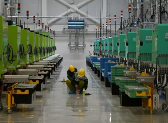 Lego yenilenebilir enerjiyle çalışan fabrikasını açtı