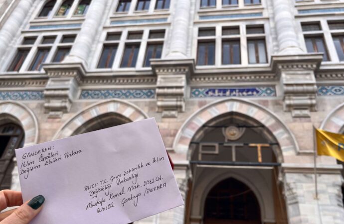 Gençlerden Çevre, Şehircilik ve İklim Değişikliği Bakanlığı’na açık mektup