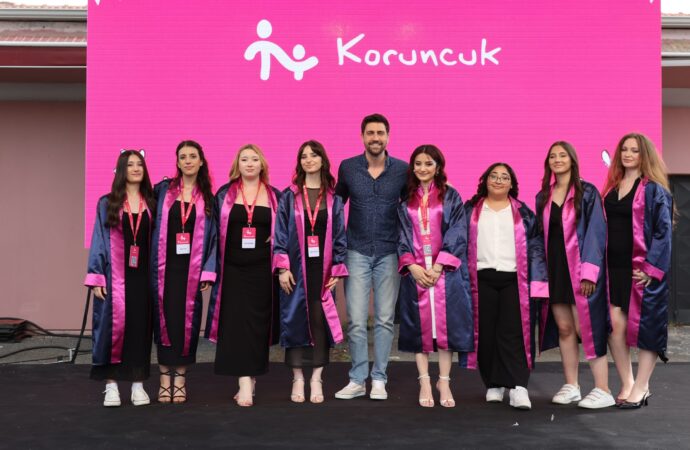 Çağlar Ertuğrul, Boğaziçi’nin sularında Koruncuk Vakfı için kulaç atacak