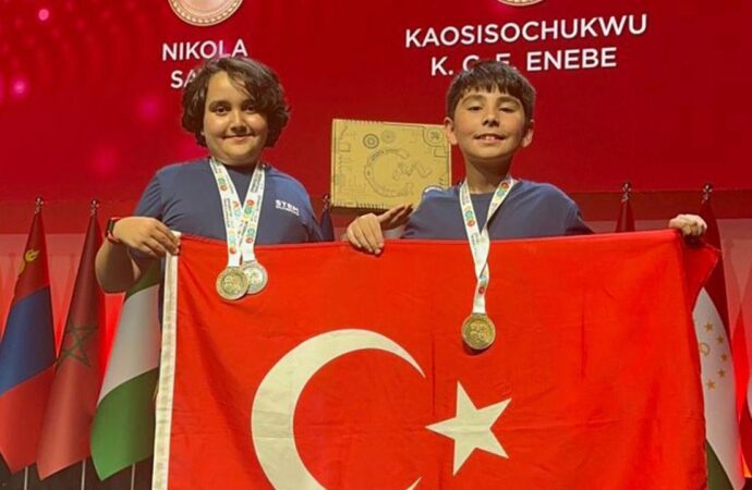 Genç dahiler STEM Olimpiyatları’nda dünya birincisi oldu