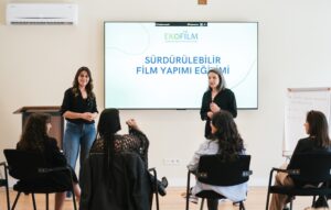 “Film sektörü toplumsal dönüşüm yaratabilecek bir potansiyele sahip.”&nbsp;