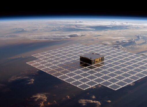 Uzaydan internet yarışında yeni strateji: AST SpaceMobile dev antenlerle interneti yeniden tanımlıyor