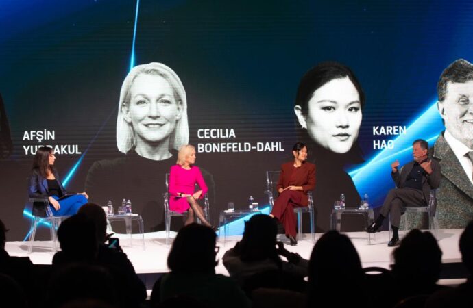 New York Times Bestseller Empire of AI kitabının yazarı ve TIME100 AI listesinde yer alan gazeteci Karen Hao ile röportaj