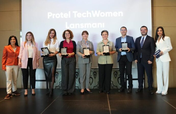 Protel TechWomen Akademisi ilk mezunlarını verdi