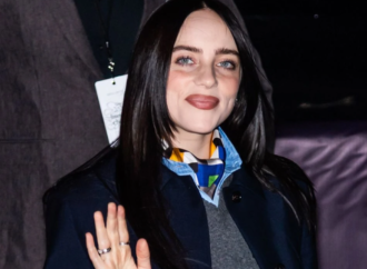 Billie Eilish, The Changemaker Programı’yla milyarderlere servetlerini paylaşma çağrısı yaptı