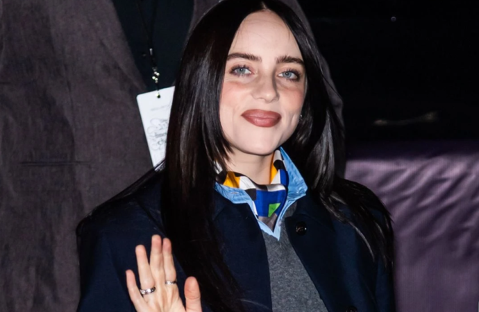 Billie Eilish, The Changemaker Programı’yla milyarderlere servetlerini paylaşma çağrısı yaptı