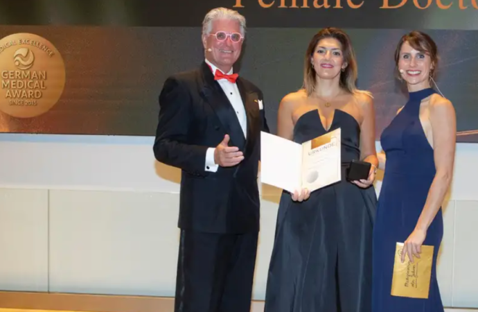Ebru Yıldız Almanya’da ”Yılın Kadın Doktoru” seçildi