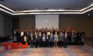 TEV, Üstün Başarı Bursu ile gençleri desteklemeye devam ediyor