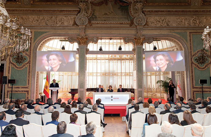 Toplumsal gelişime katkı sunanlar ödüllendiriliyor