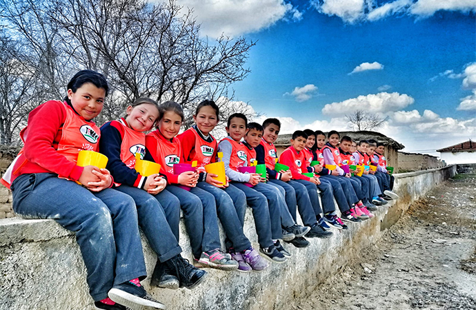 Ağaç Kardeşliği dört yılda yaklaşık 23 bin çocuğa ulaştı