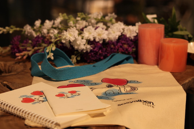 SosyalBen Vakfı, Anneler Günü’ne özel hediyeler hazırladı