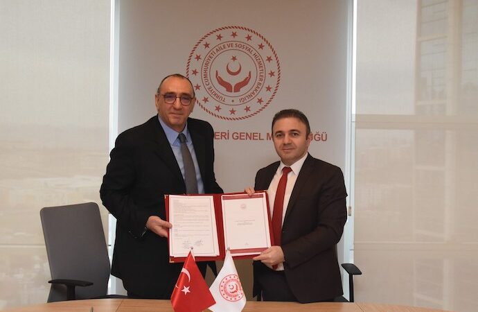 <strong>DeFacto, deprem bölgesinde Bakanlığın himayesindeki tüm çocukların bir yıl boyunca giyim ihtiyacını karşılayacak</strong>