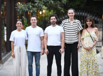 Team Paribu ve İhtiyaç Haritası, Hatay’da 400 çocuk ve gencin faydalanacağı spor alanı inşa etti 