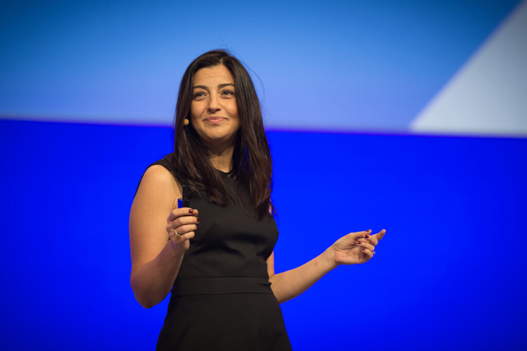 Ülkü Rowe ‘’Cinsiyetçi ücret ayrımcılığı yapılıyor’’ gerekçesiyle Google’a dava açtı