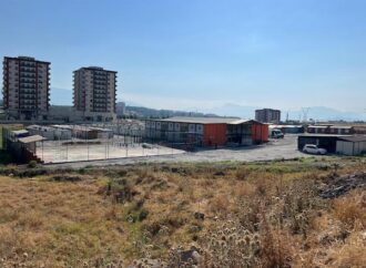 Aksigorta, deprem bölgesine yardımlarını sürdürüyor