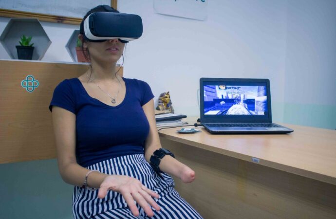 3D teknolojisi ve güneş enerjisi ile biyonik protez uzuv geliştiren girişim: Cure Bionics