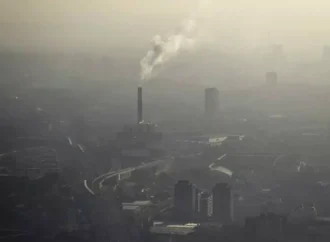 Dünyanın havası en kirli kenti Hanoi’de halka evden çıkmayın uyarısı