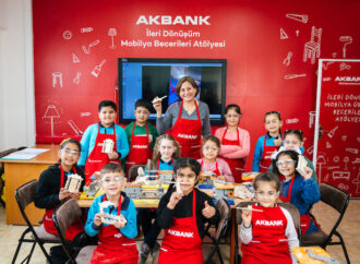 Akbank Deprem bölgesinde ileri dönüşümle yeni başlangıçlara öncülük ediyor