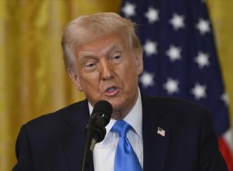 Trump yönetimindeki ABD tek kullanımlık plastik kullanımına geri dönüyor