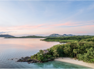 Fiji’deki bazı oteller tatilcileri çalıştırıyor ama keyifle