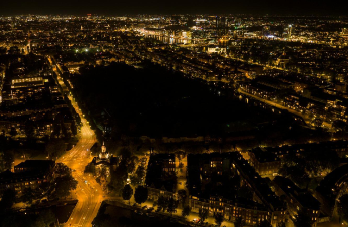 Amsterdam’daki ARTIS Park, DarkSky sertifikasıyla karanlık gökyüzüne sahip ilk hayvanat bahçesi oldu