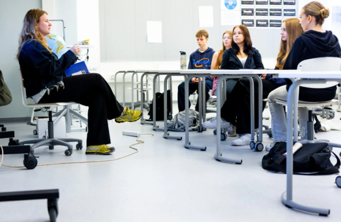 Finlandiya’daki liselerde iklim kaygısını iklim eylemine dönüştüren mentorluk programı