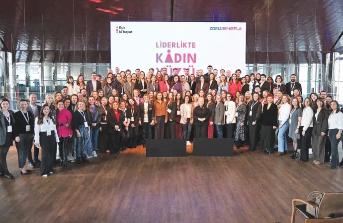 Liderlikte Kadın Yüz’ü: Birlikte öğrenen ve gelişen 100 kadın
